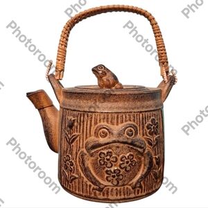 Decorative Brown Frog Design Teapot - JAPAN